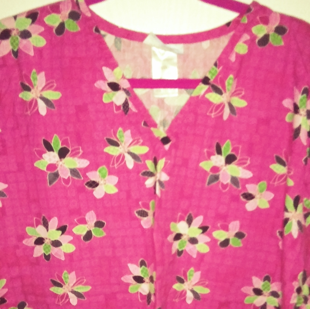 Scrub Top